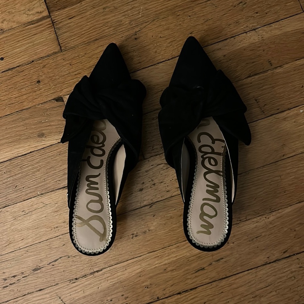 Women’s shoes